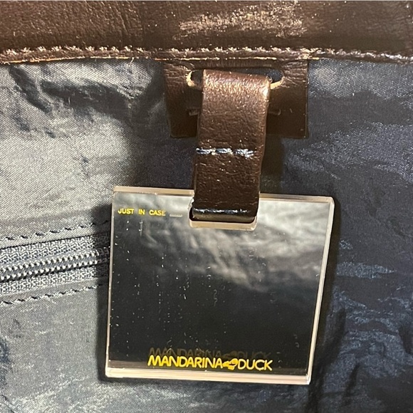 Mandarina Duck Black Leather Tote/Shoulder bag - Picture 9 of 16